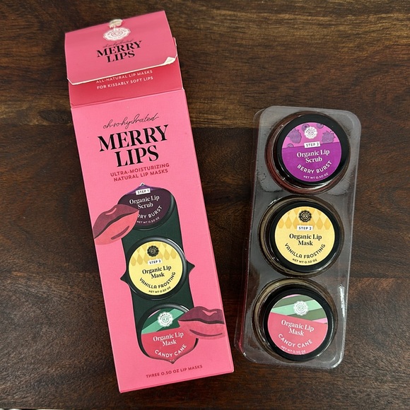 WOOLZIES 3-Pc. Set Merry Lips Ultra Moisturizing Natural Lip Masks Flavored NIB - Picture 2 of 4